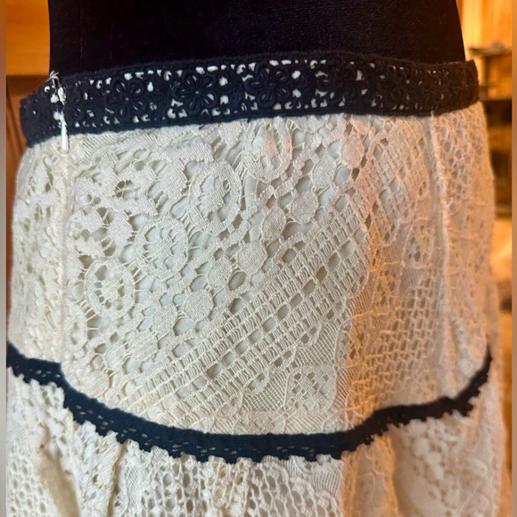 Lace Free People skirt - Picture 2 of 4